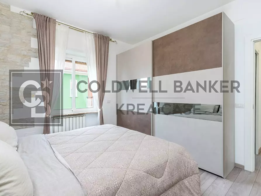 Immagine 8 di Appartamento in vendita  in Via Casignana a Roma