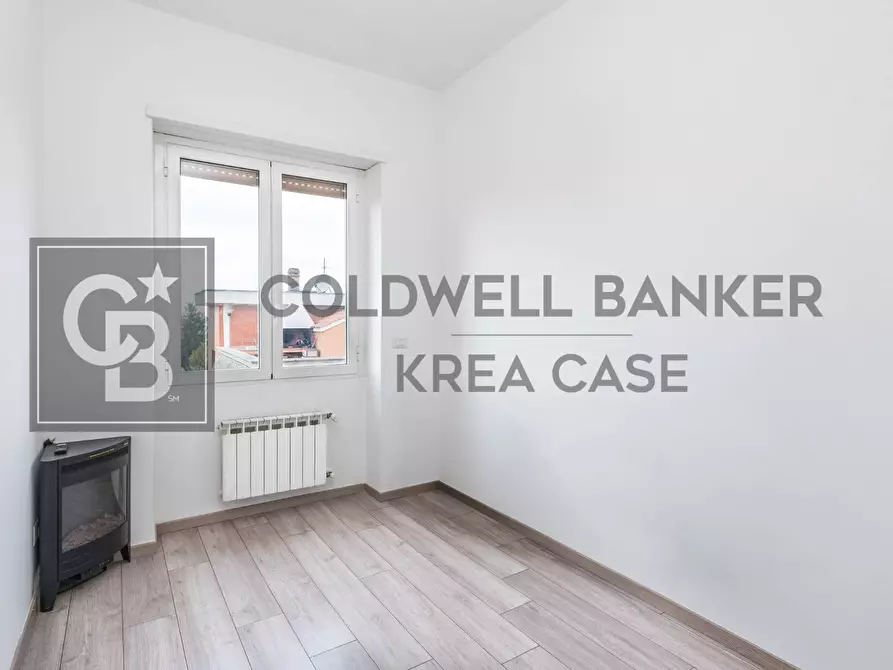 Immagine 10 di Appartamento in vendita  in Via Casignana a Roma