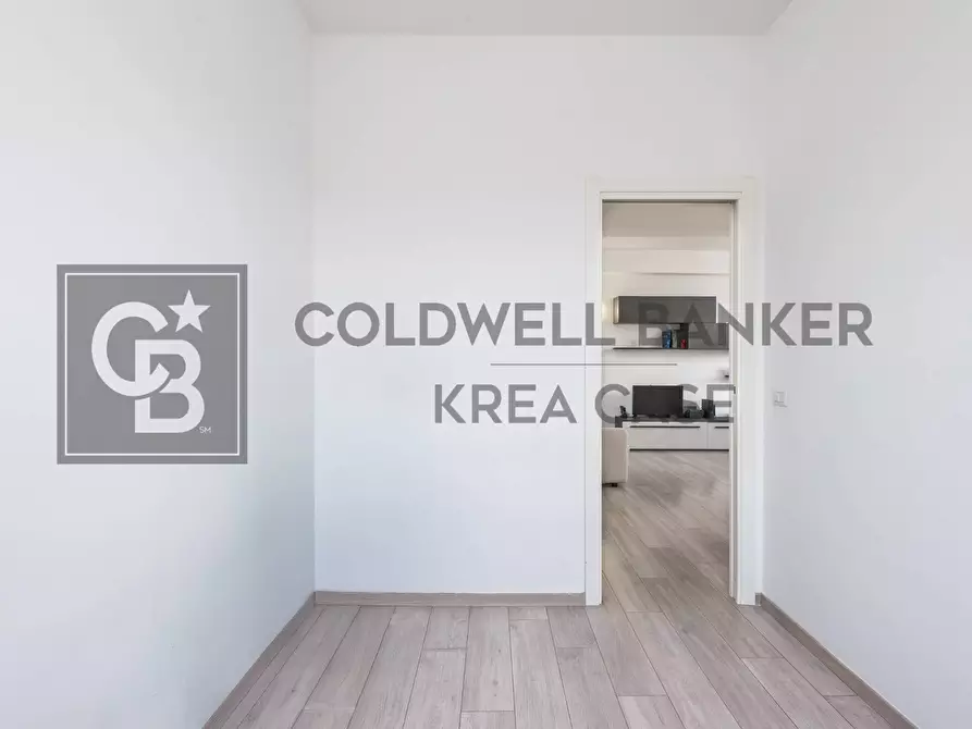 Immagine 11 di Appartamento in vendita  in Via Casignana a Roma