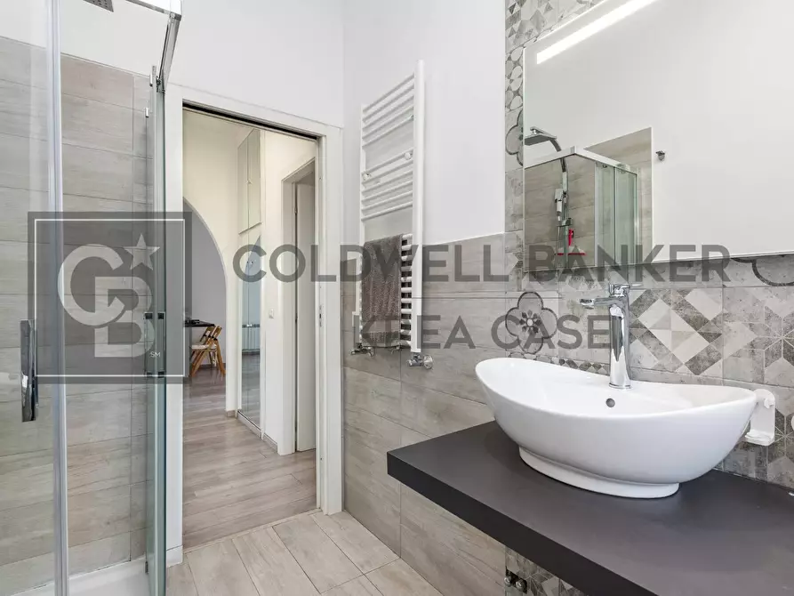 Immagine 14 di Appartamento in vendita  in Via Casignana a Roma