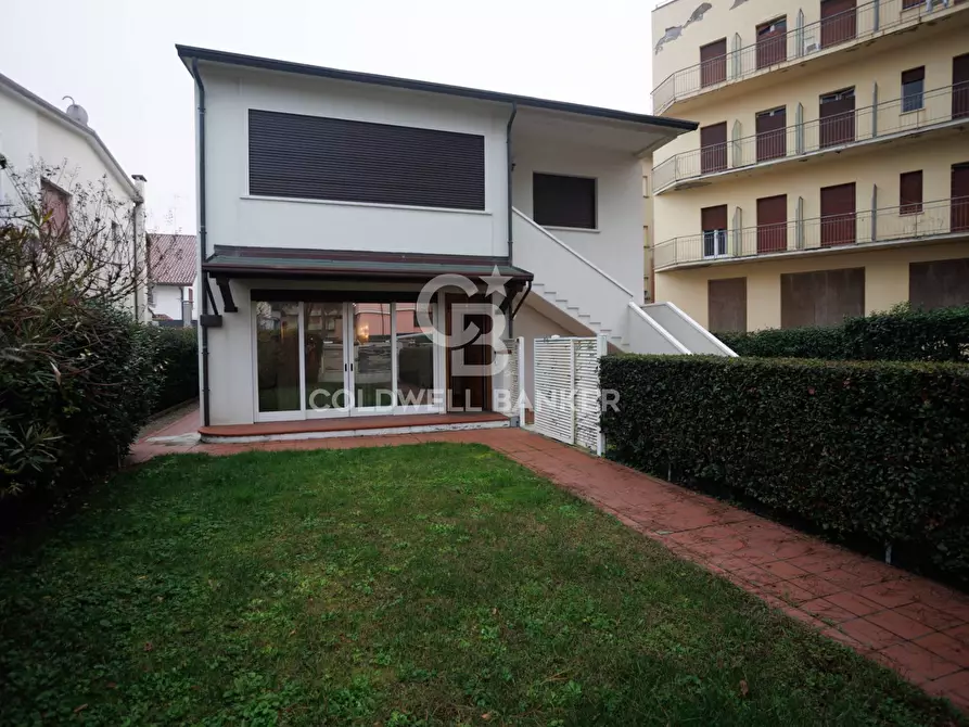 Immagine 16 di Villa in vendita  in Via Decima Traversa a Cervia