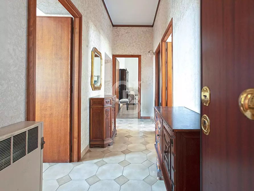 Immagine 2 di Appartamento in vendita  in Via Santa Rita a Viterbo