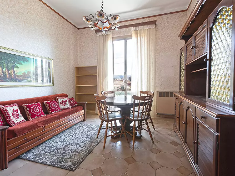 Immagine 11 di Appartamento in vendita  in Via Santa Rita a Viterbo