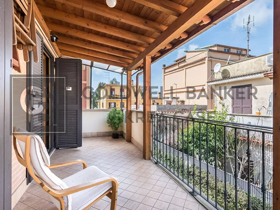 Immagine 5 di Appartamento in vendita  in Via Mentana a Marino