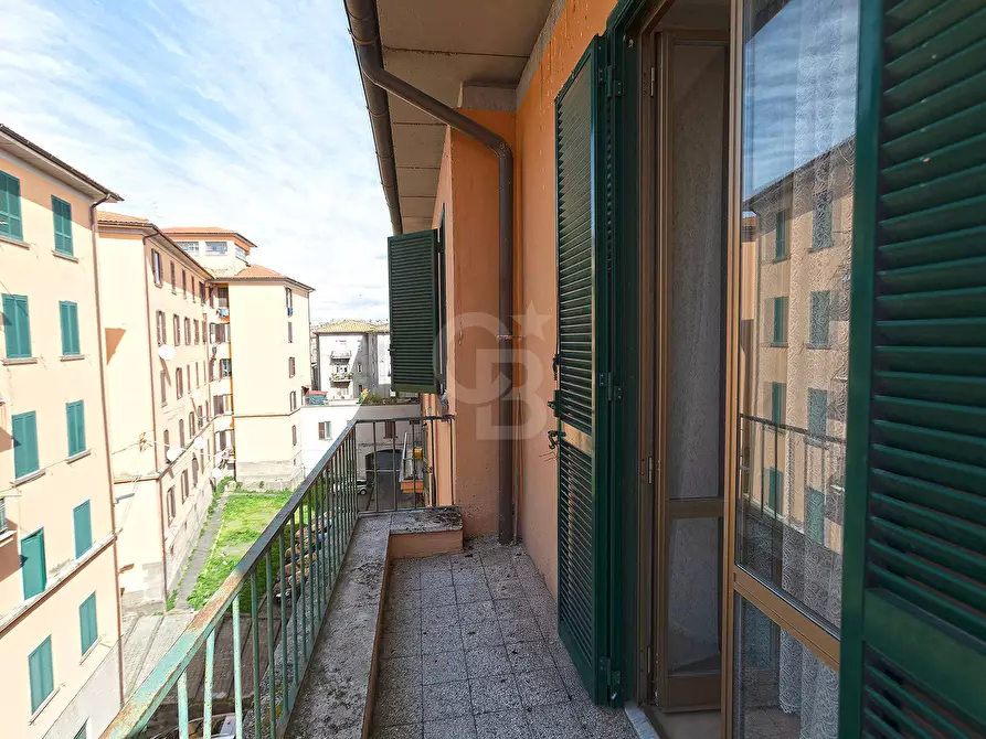 Immagine 5 di Appartamento in vendita  in Via Santa Rita a Viterbo