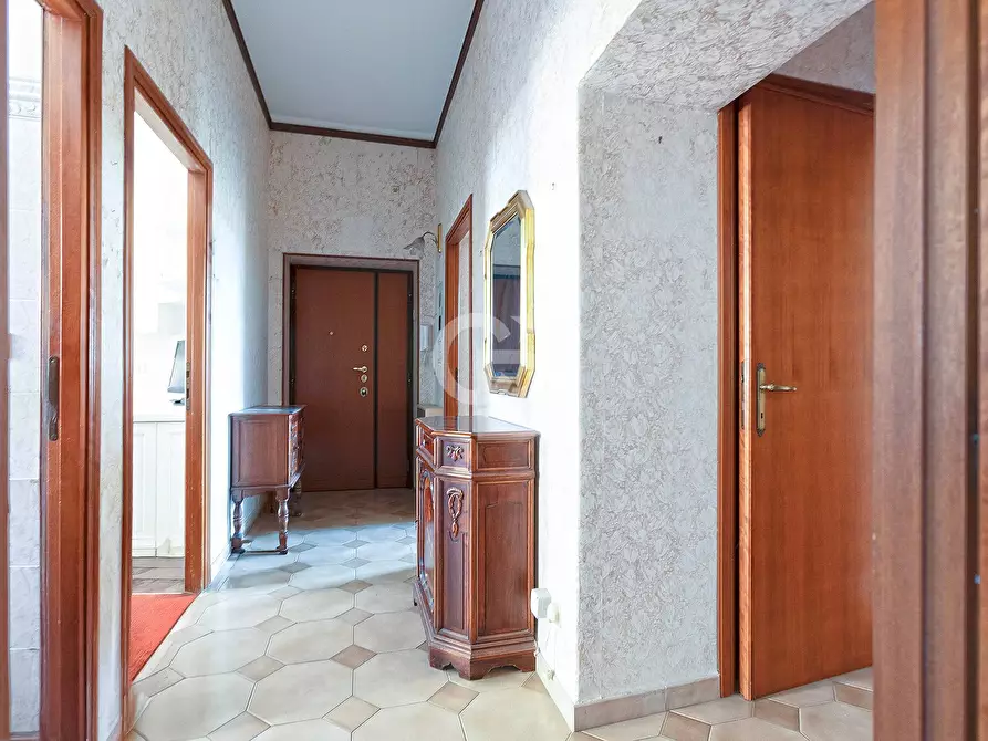 Immagine 3 di Appartamento in vendita  in Via Santa Rita a Viterbo