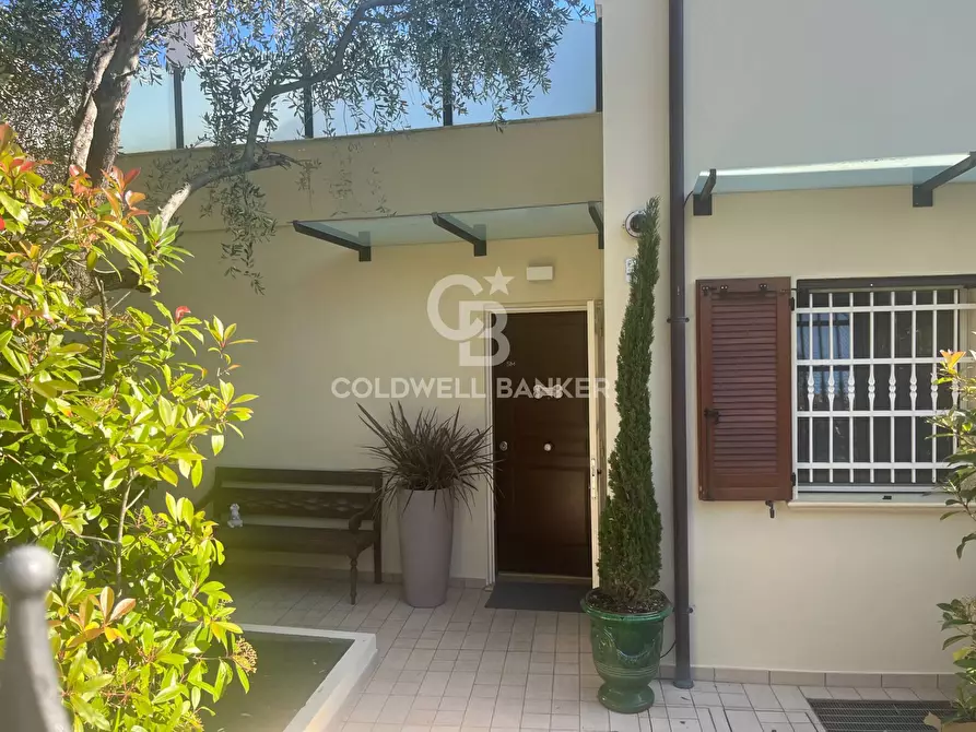 Immagine 24 di Villetta a schiera in vendita  in Via dei pini a Riccione