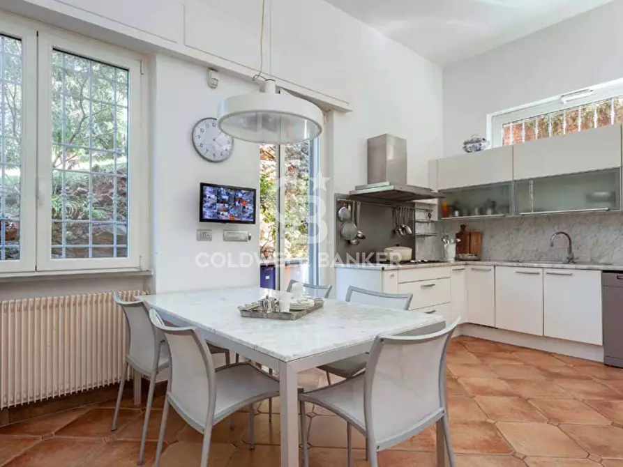 Immagine 23 di Villa in vendita  a Lerici