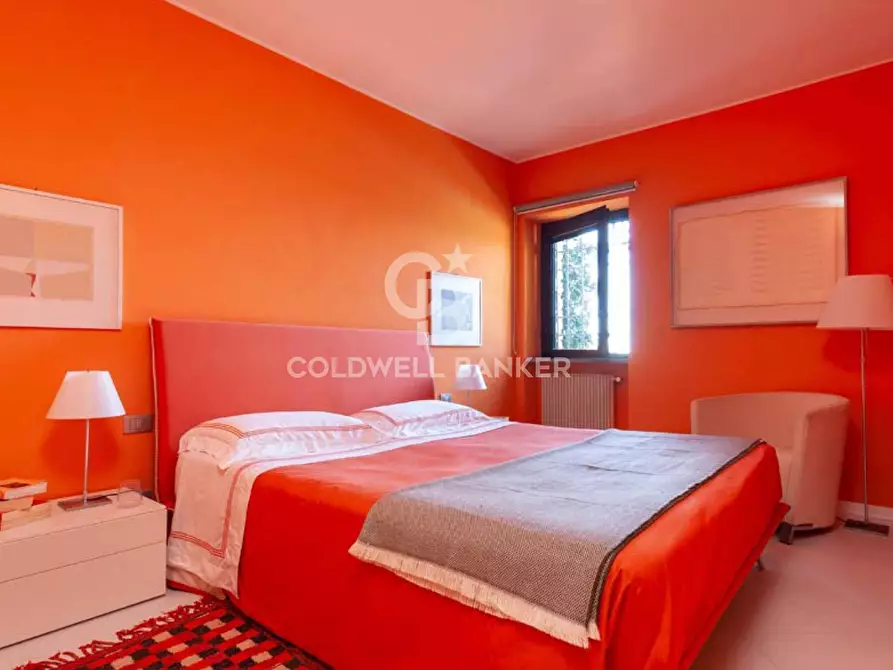 Immagine 25 di Villa in vendita  a Lerici