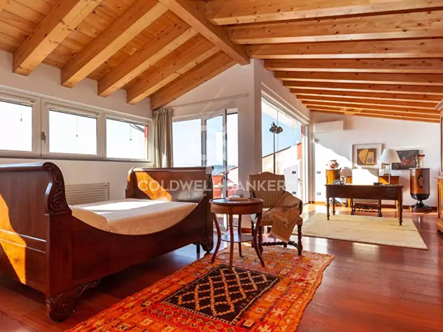 Immagine 28 di Villa in vendita  a Lerici