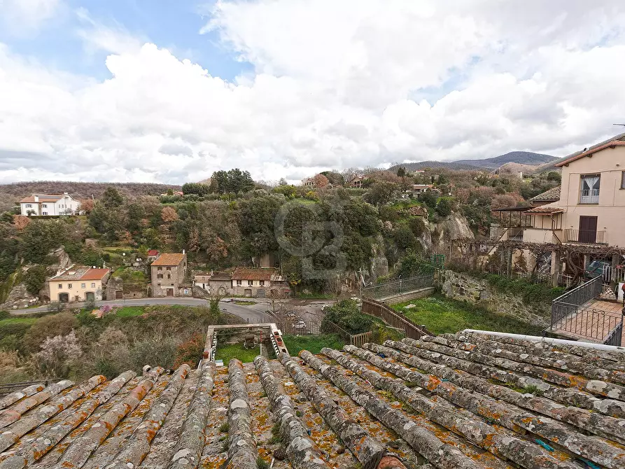Immagine 11 di Appartamento in vendita  in Via Zuccari a Viterbo
