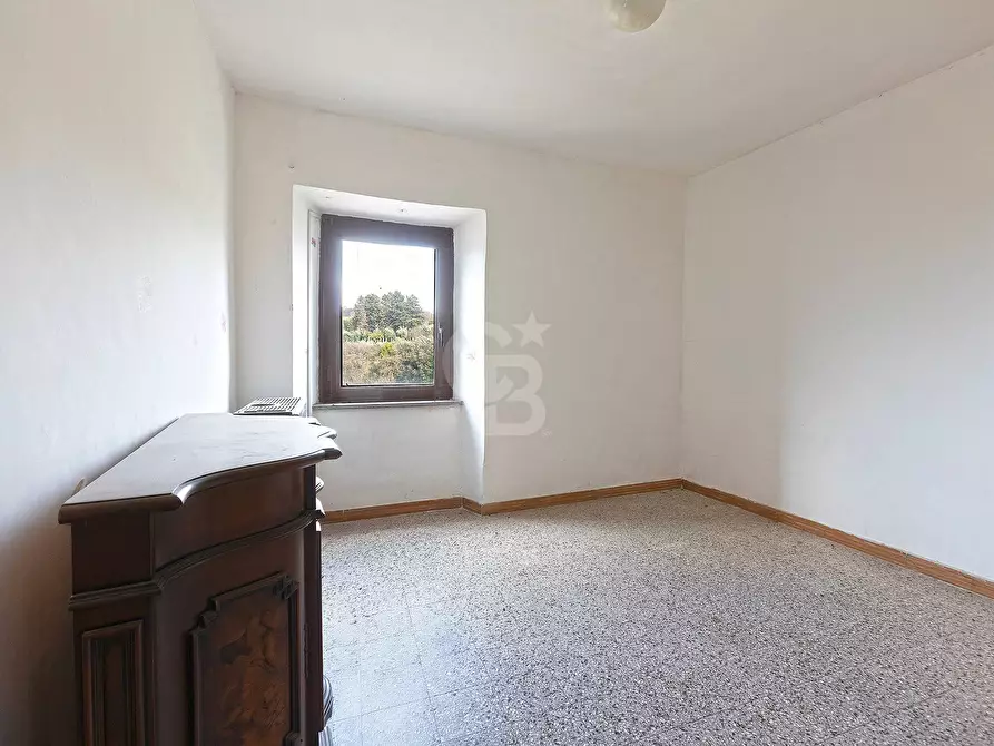Immagine 12 di Appartamento in vendita  in Via Zuccari a Viterbo