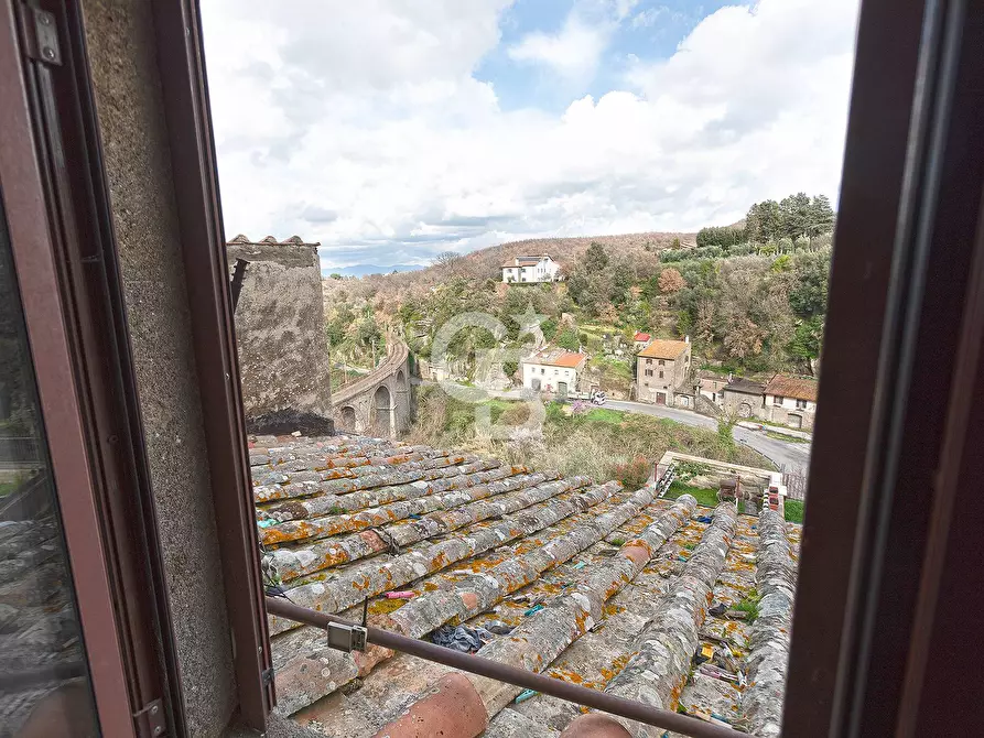 Immagine 15 di Appartamento in vendita  in Via Zuccari a Viterbo