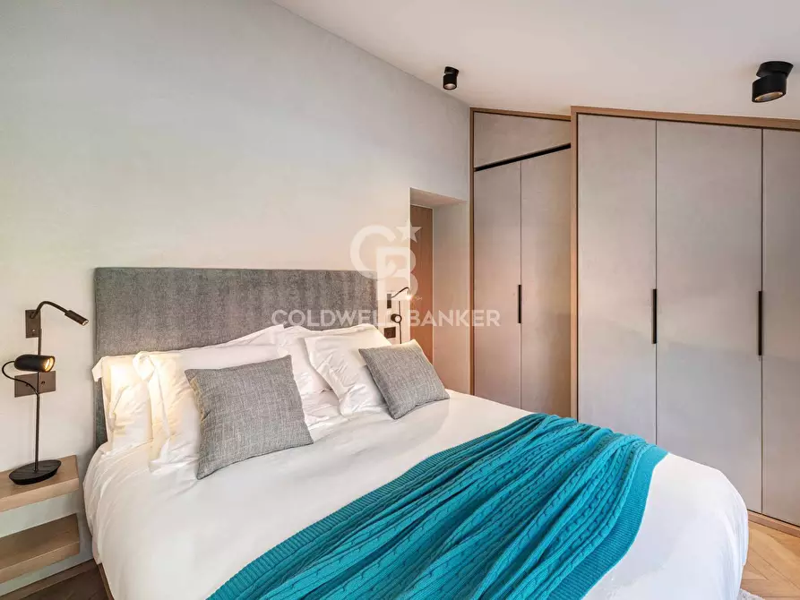 Immagine 9 di Appartamento in vendita  in via Della Libertà a Cernobbio