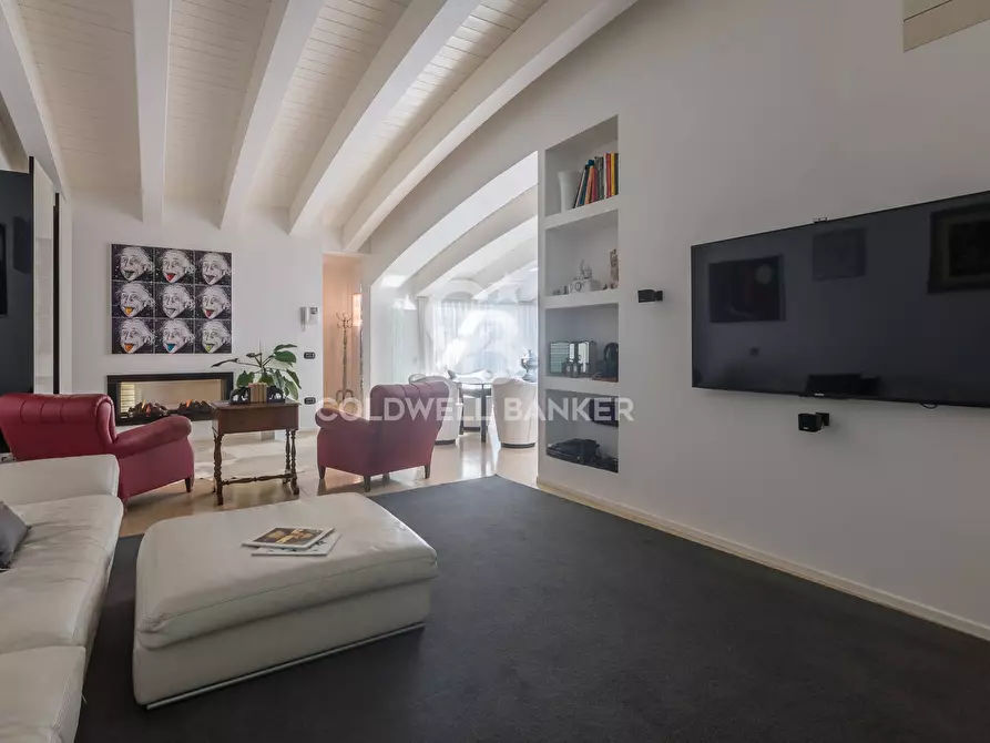 Immagine 10 di Attico in vendita  in Via Corridoni a Cattolica