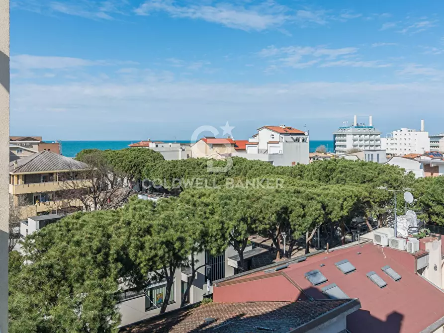 Immagine 15 di Attico in vendita  in Via Corridoni a Cattolica