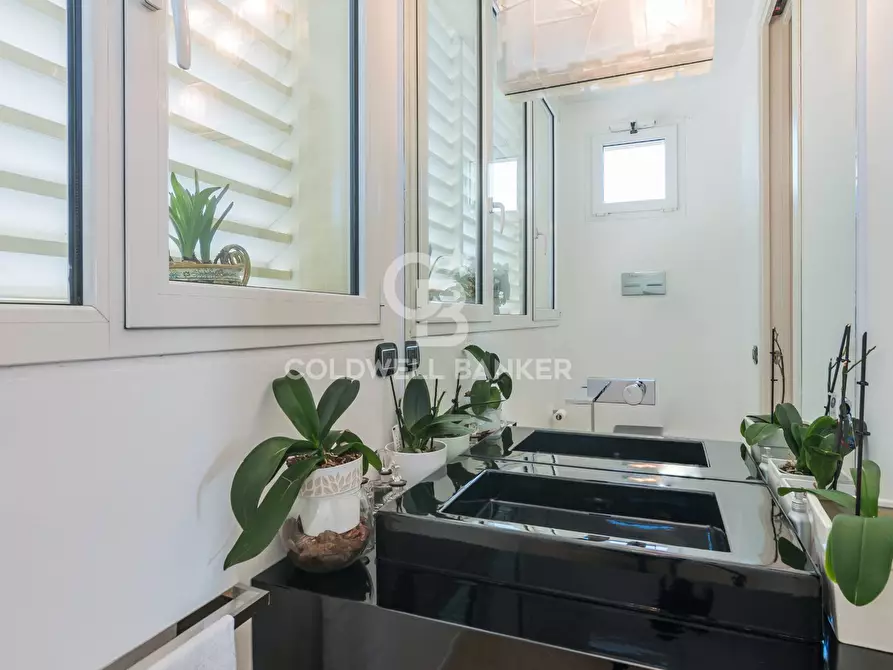 Immagine 18 di Attico in vendita  in Via Corridoni a Cattolica