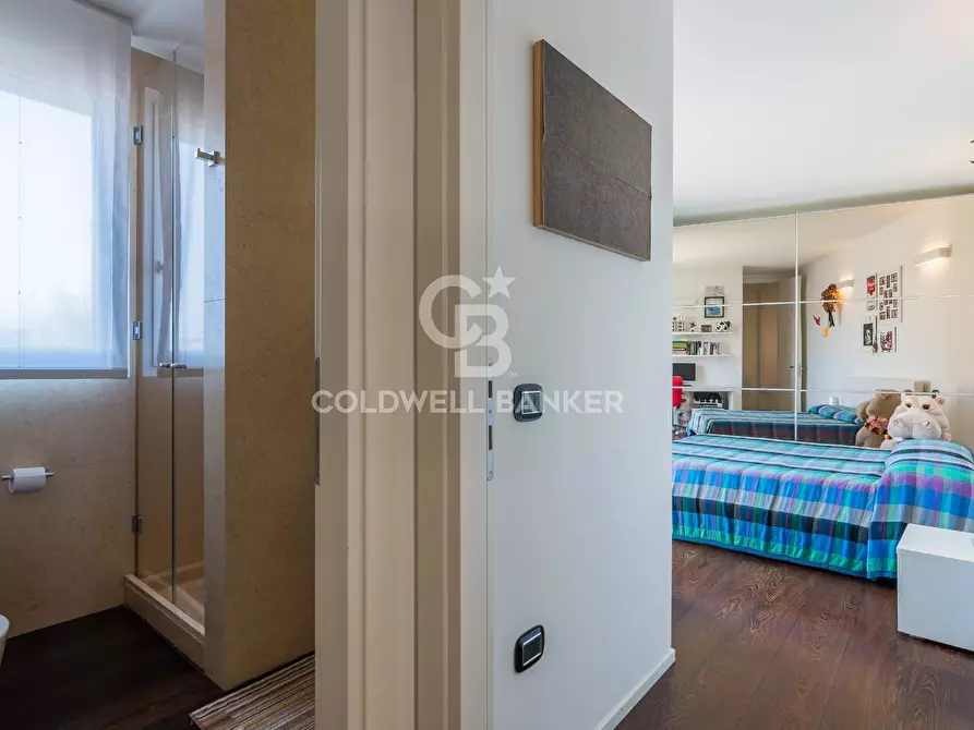 Immagine 25 di Attico in vendita  in Via Corridoni a Cattolica