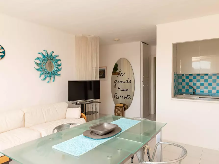 Immagine 7 di Appartamento in vendita  in VIA NUOVA DARSENA a Olbia