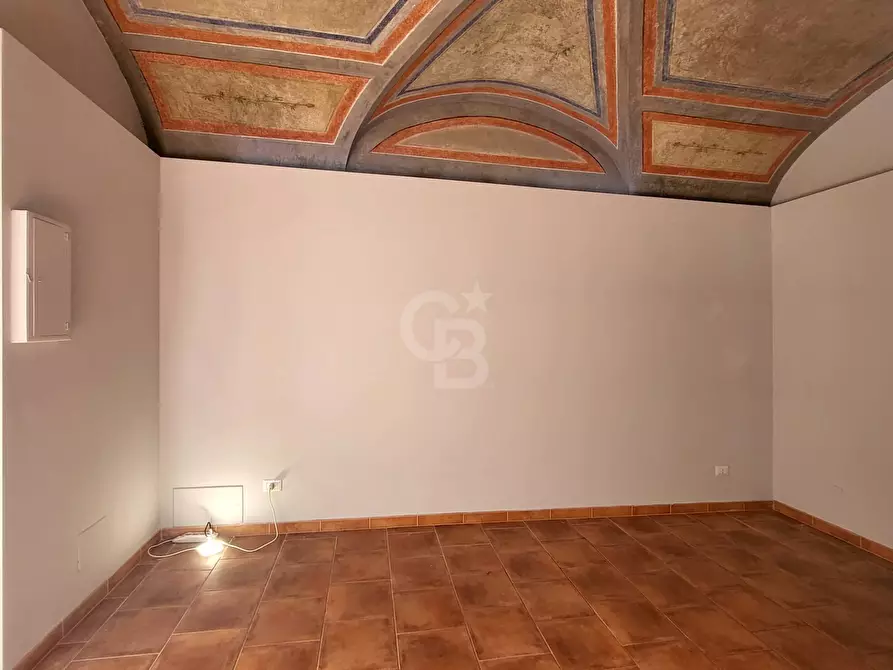 Immagine 5 di Locale commerciale in affitto  in Via Amendola a Viterbo