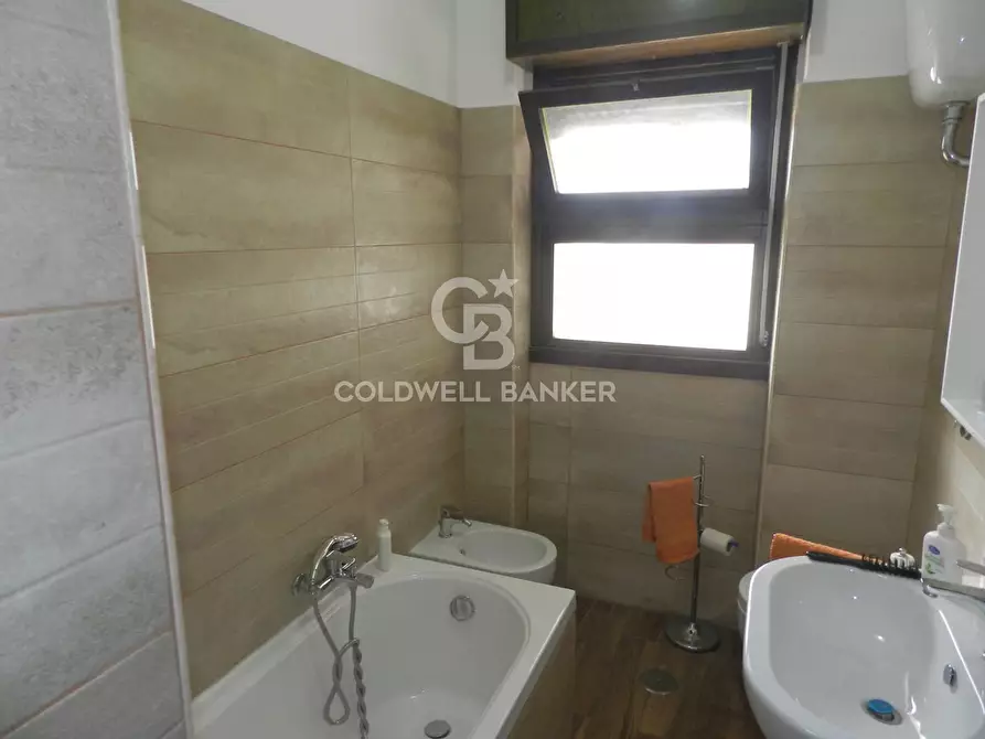 Immagine 20 di Appartamento in vendita  in Via Giulio Cesare a Santa Marinella