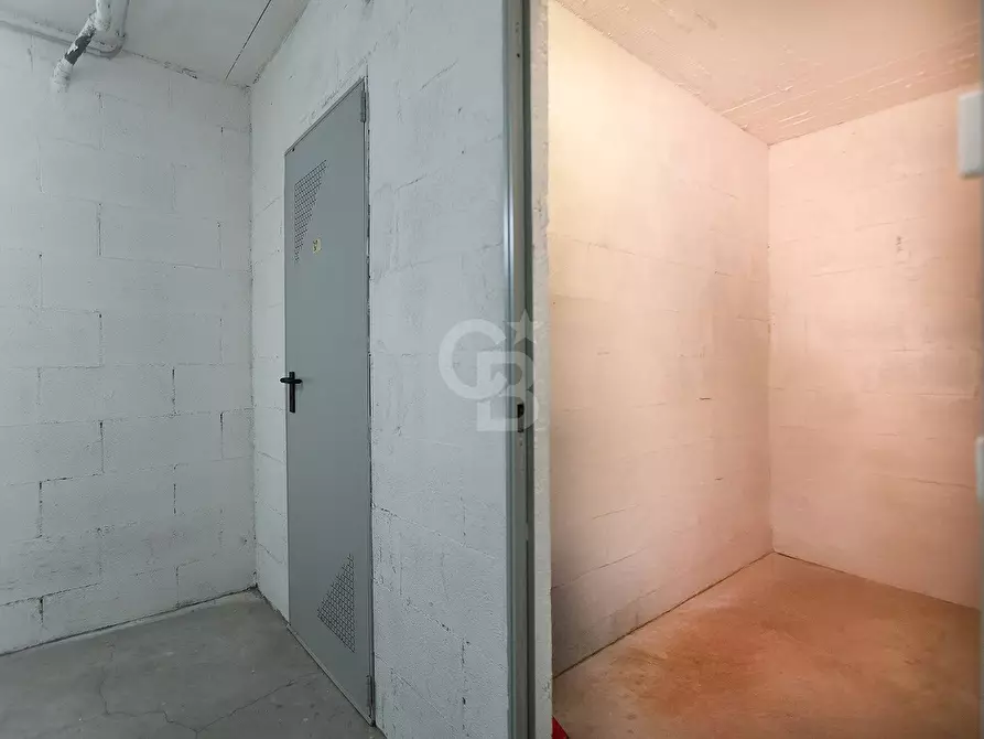 Immagine 15 di Appartamento in vendita  in Via Angelo Ioppi a Viterbo