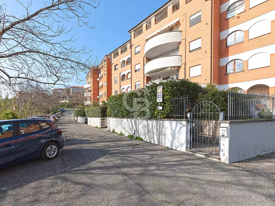 Immagine 18 di Appartamento in vendita  in Via Angelo Ioppi a Viterbo