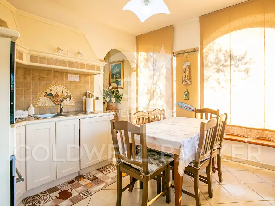 Immagine 10 di Casa semindipendente in vendita  in Via Di San Celso a Bracciano