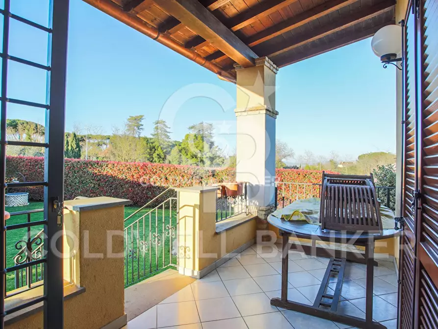 Immagine 11 di Casa semindipendente in vendita  in Via Di San Celso a Bracciano