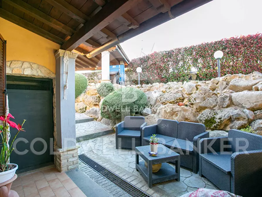 Immagine 28 di Casa semindipendente in vendita  in Via Di San Celso a Bracciano