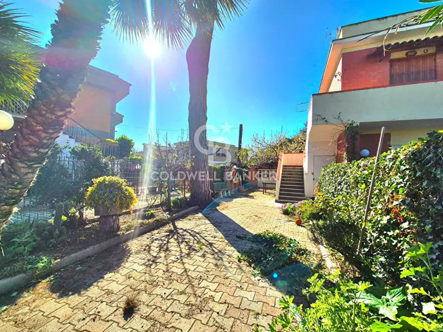 Immagine 3 di Casa semindipendente in vendita  in Via Odisseo a Tarquinia