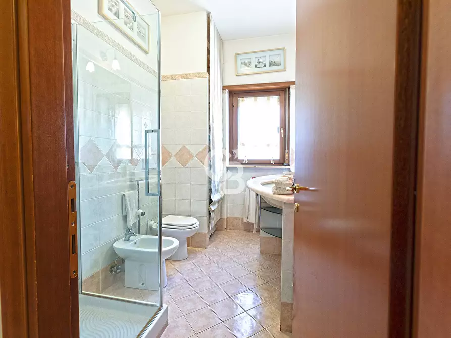 Immagine 15 di Appartamento in vendita  in Via Vico Squarano a Viterbo