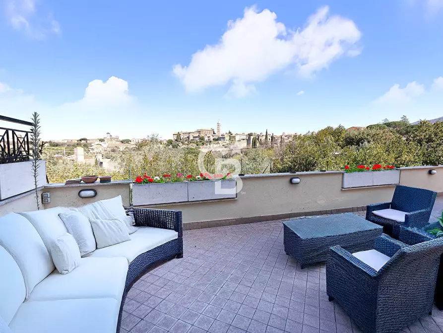 Immagine 1 di Appartamento in vendita  in Via Vico Squarano a Viterbo