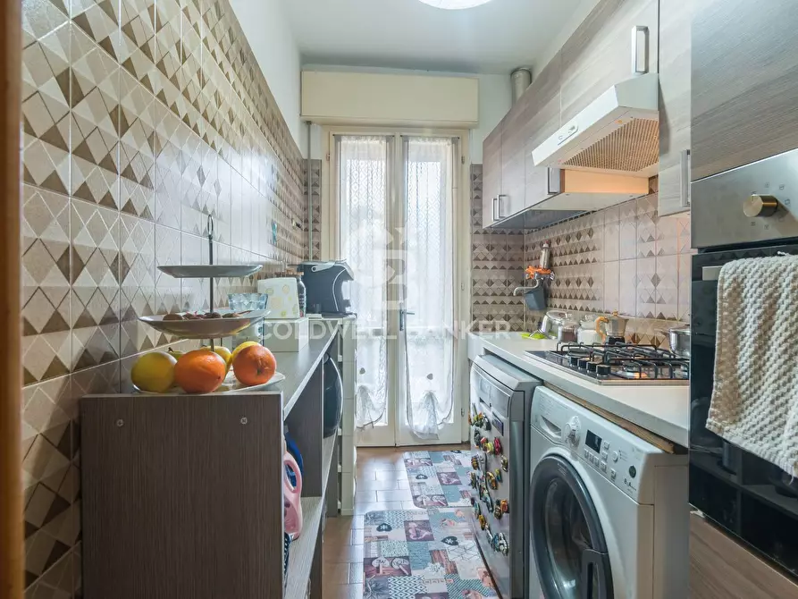 Immagine 4 di Appartamento in vendita  in Viale Tripoli a Riccione