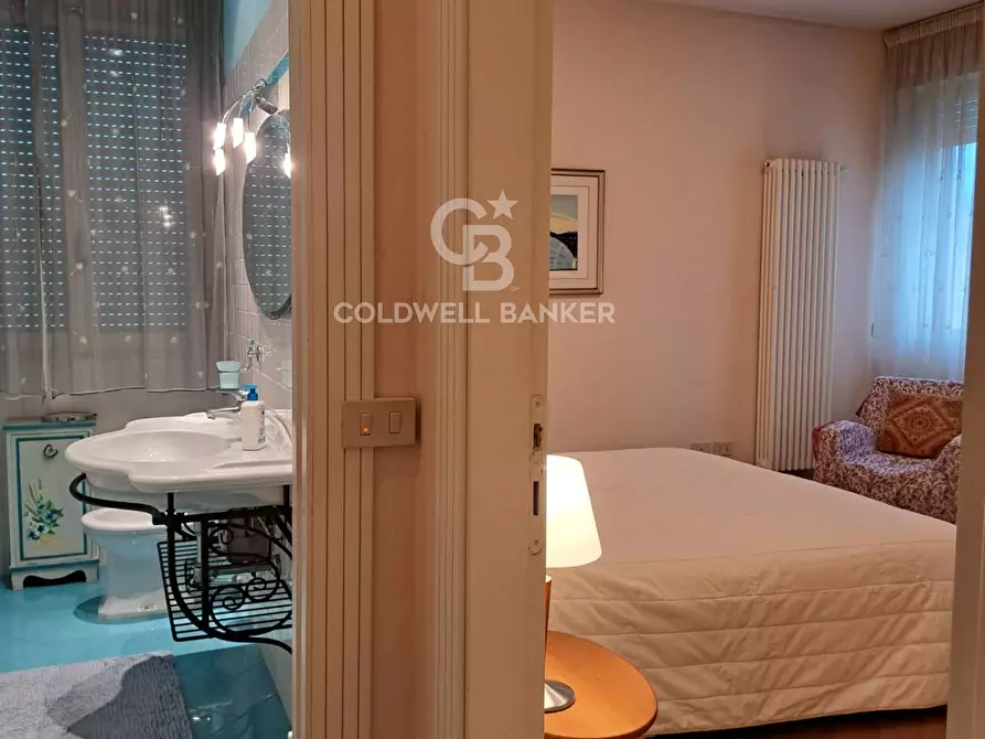 Immagine 10 di Appartamento in vendita  in Via Gorizia a Forte Dei Marmi