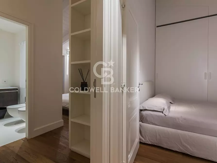 Immagine 15 di Villa in vendita  in Viale Fiume a Riccione