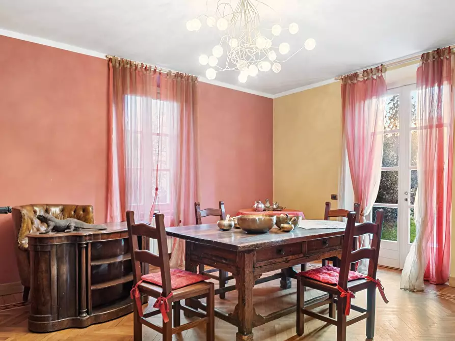 Immagine 10 di Villa in vendita  in Via Bicocca a Varese