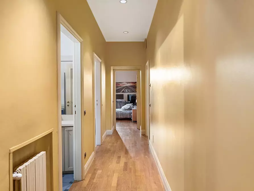 Immagine 20 di Villa in vendita  in Via Bicocca a Varese