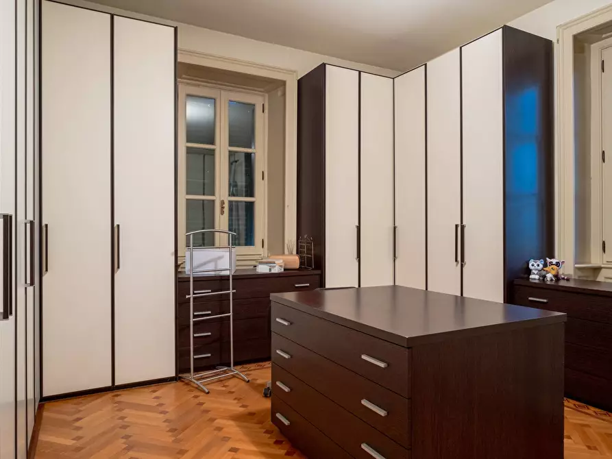 Immagine 26 di Villa in vendita  in Via Bicocca a Varese