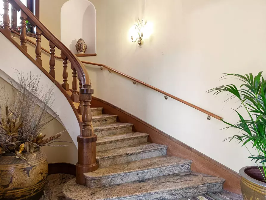 Immagine 10 di Villa in vendita  in via Romana a Bordighera