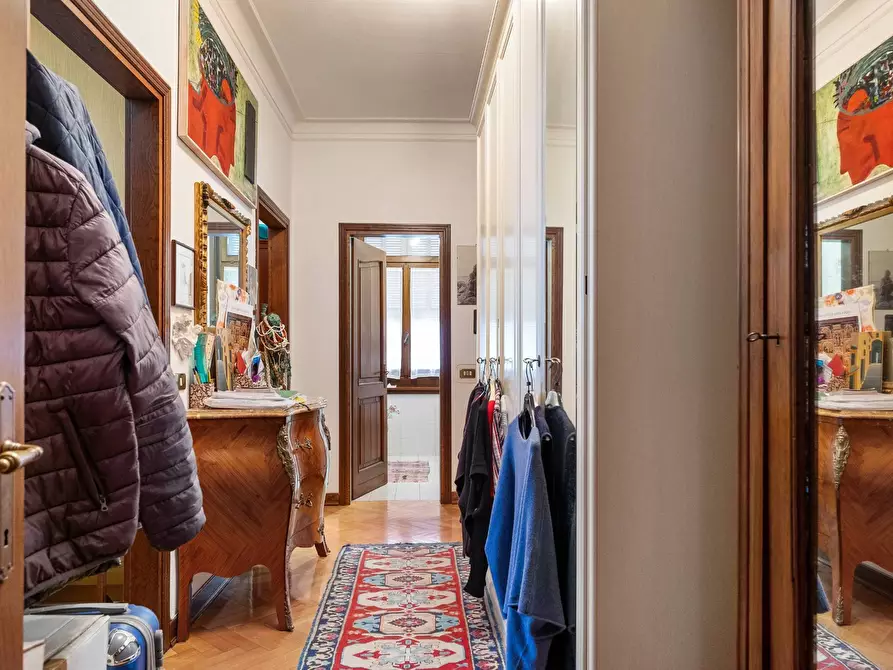 Immagine 23 di Villa in vendita  in via Romana a Bordighera