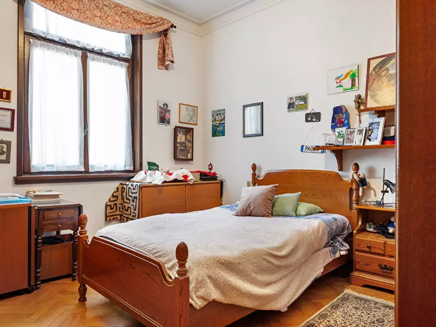 Immagine 26 di Villa in vendita  in via Romana a Bordighera