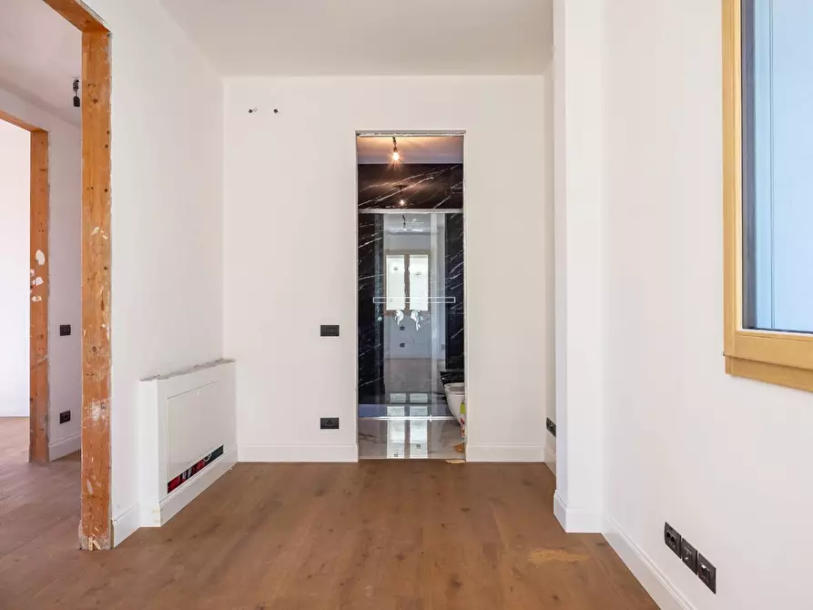 Immagine 19 di Villa in vendita  in via G. Borea a San Remo