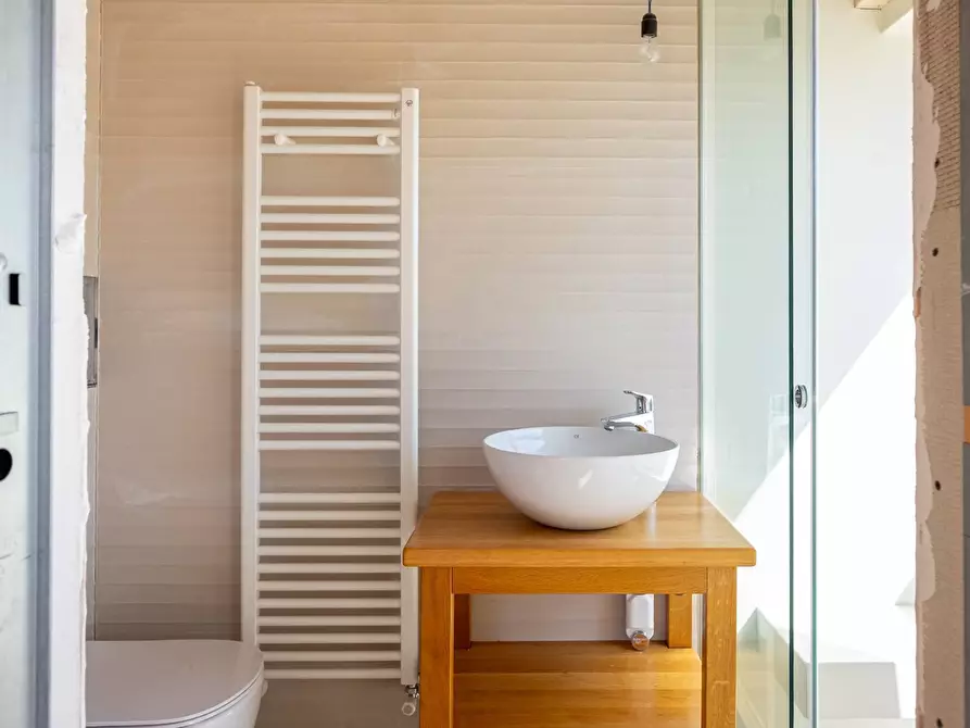 Immagine 27 di Villa in vendita  in via G. Borea a San Remo