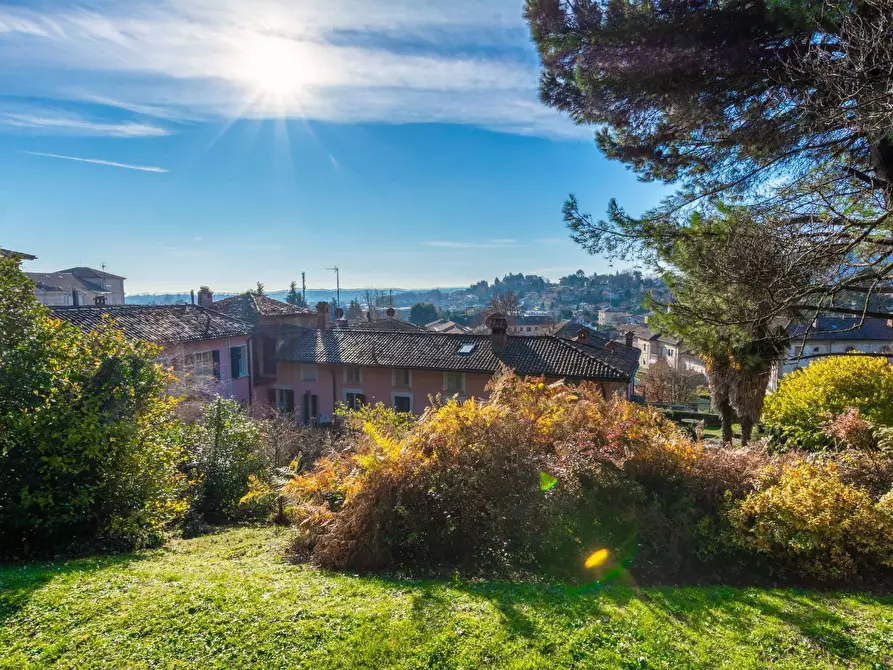 Immagine 8 di Villa in vendita  in Via Luigi Cadorna a Albese Con Cassano