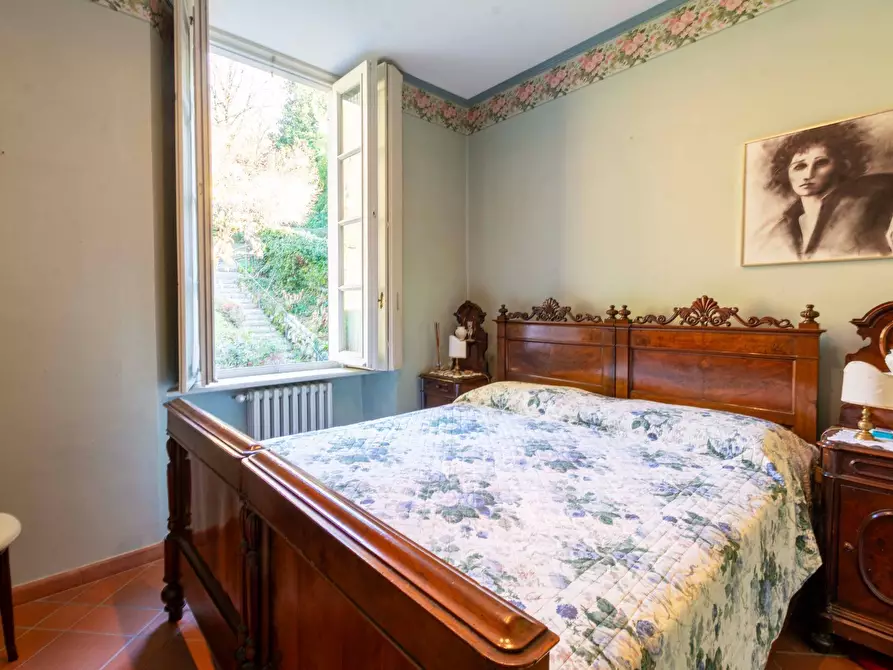 Immagine 23 di Villa in vendita  in Via Luigi Cadorna a Albese Con Cassano