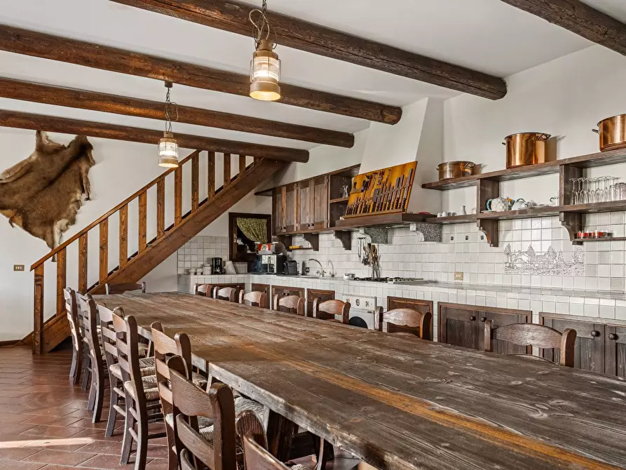 Immagine 18 di Villa in vendita  in VIA PER ERBA a Eupilio