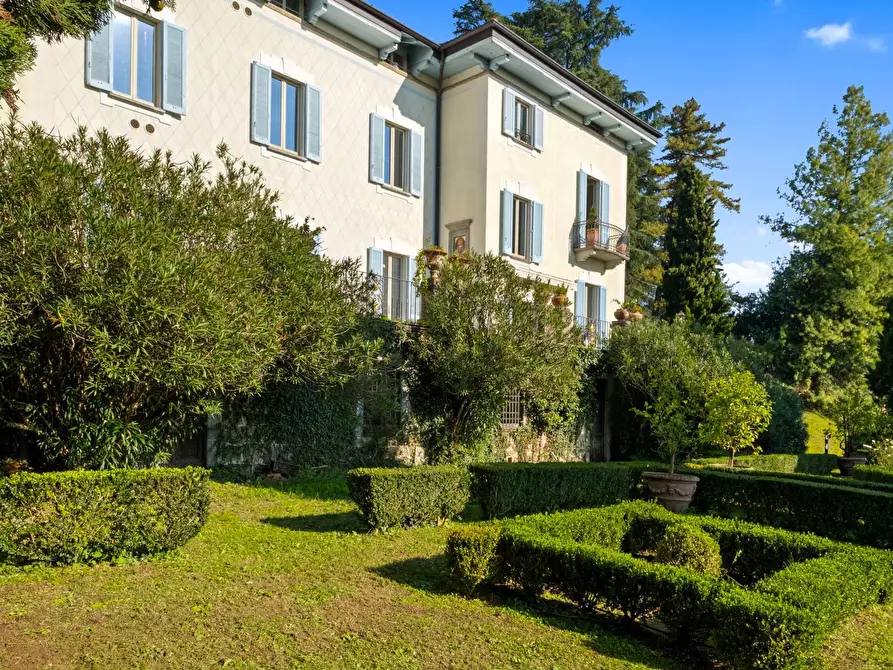 Immagine 11 di Villa in vendita  in via Cadorna a Costa Masnaga