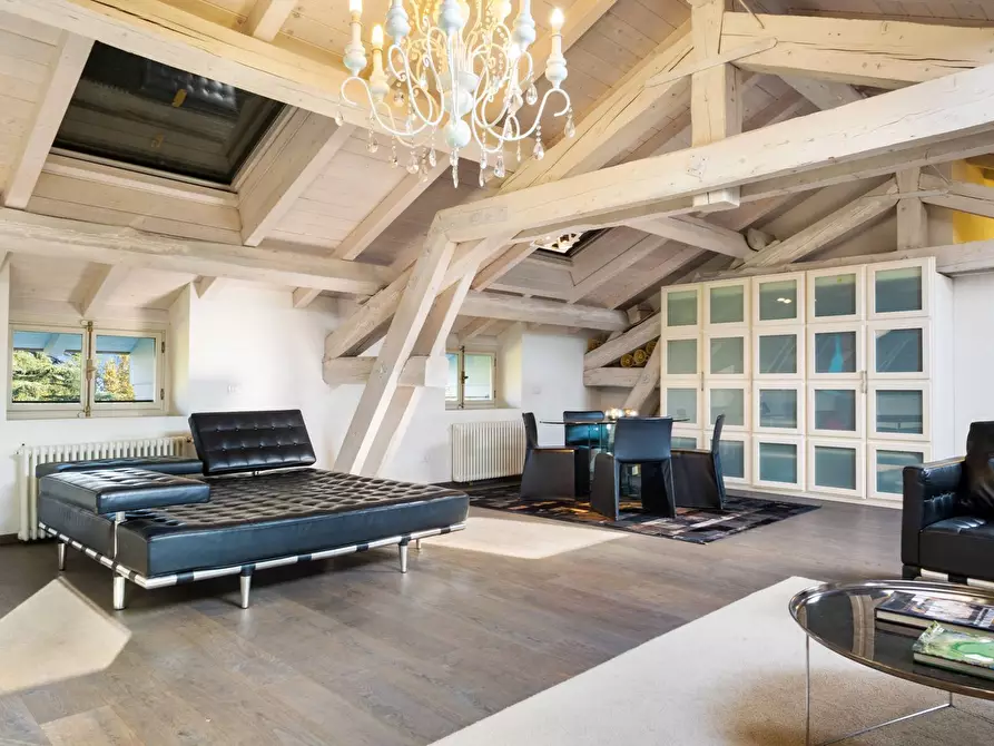 Immagine 15 di Villa in vendita  in via Cadorna a Costa Masnaga