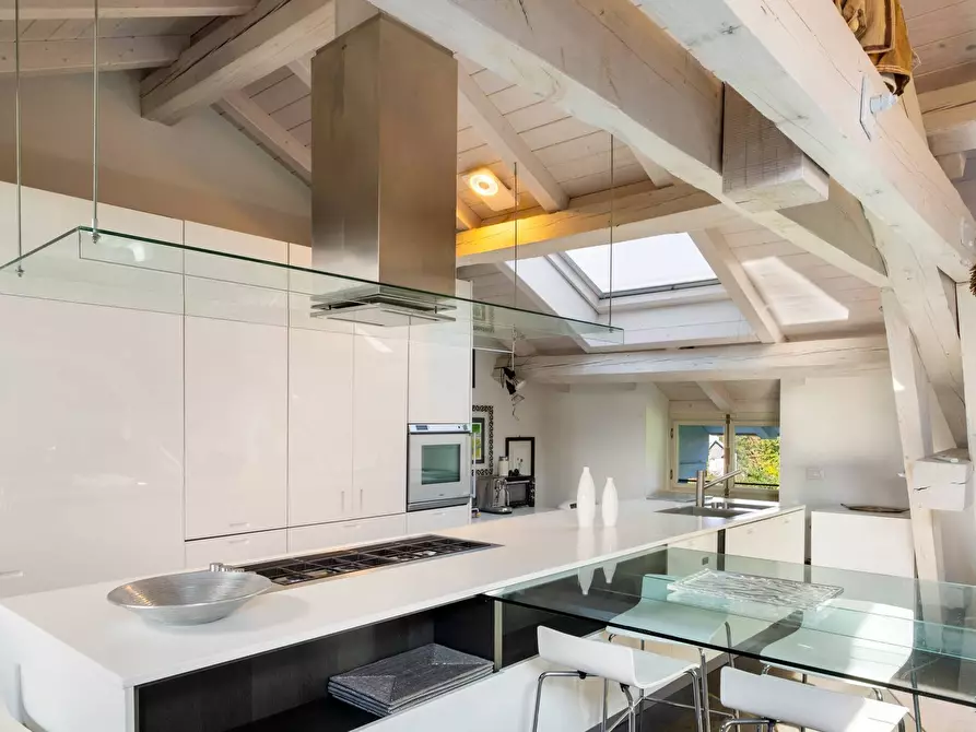 Immagine 26 di Villa in vendita  in via Cadorna a Costa Masnaga